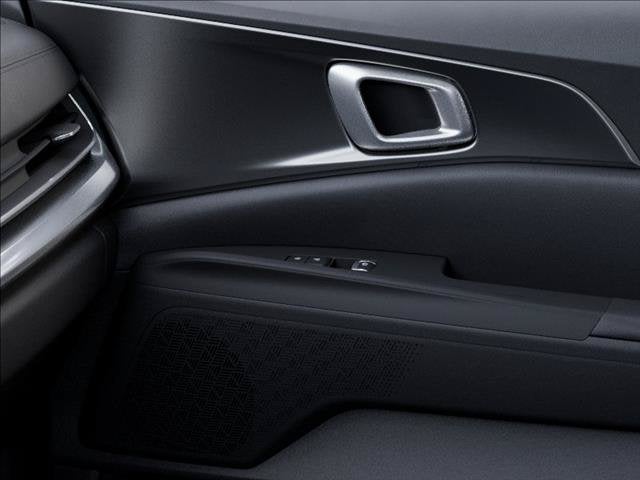 2027 Kia Carnival Hybrid Base
