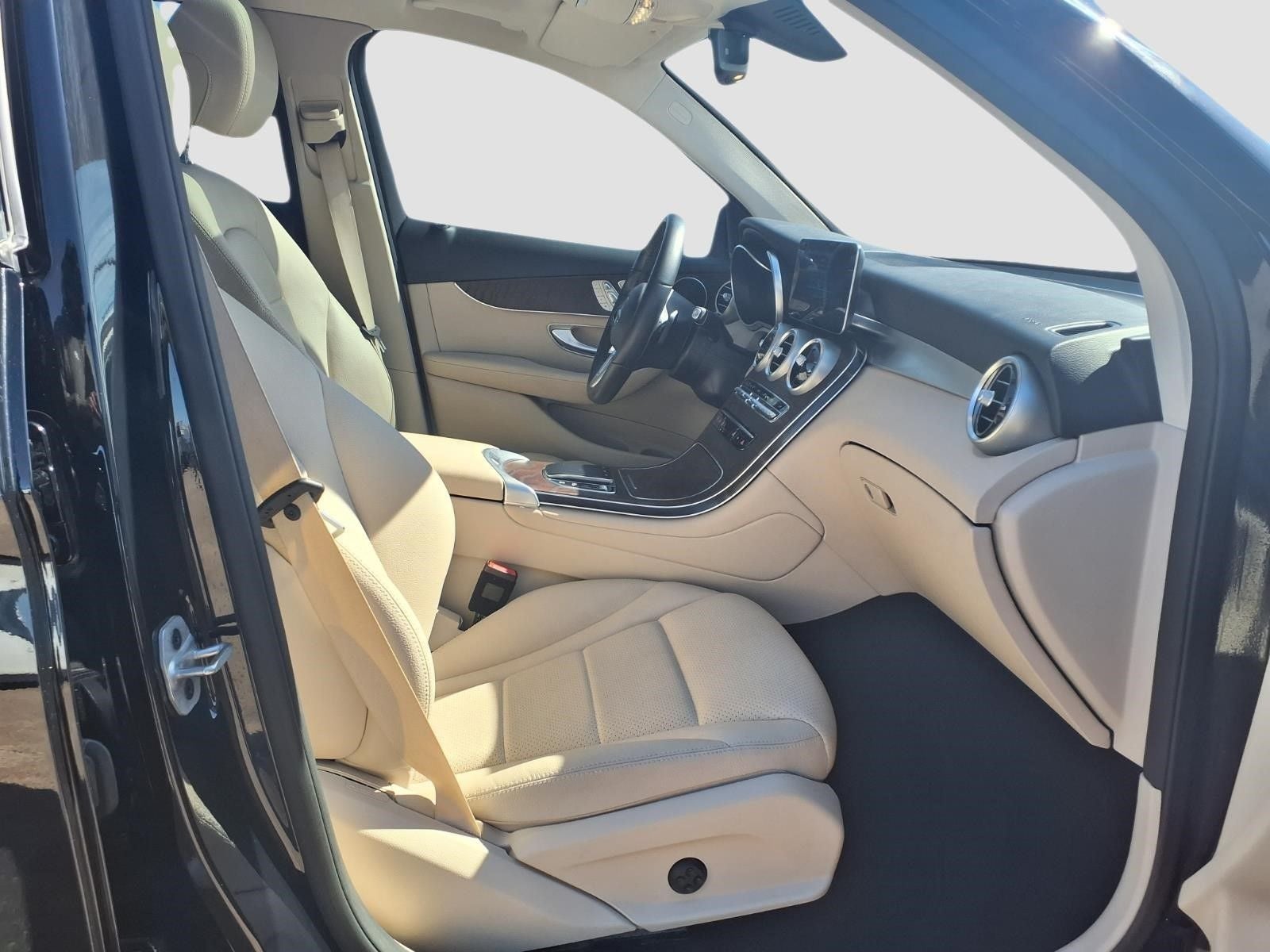 2021 Mercedes-Benz GLC GLC 300