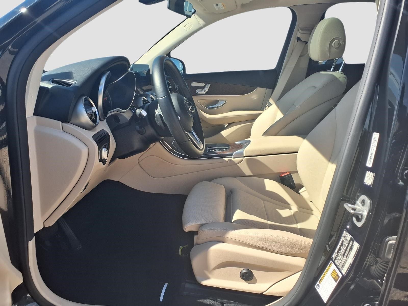 2021 Mercedes-Benz GLC GLC 300