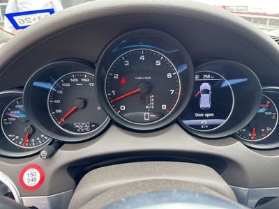 2017 Porsche Cayenne Base